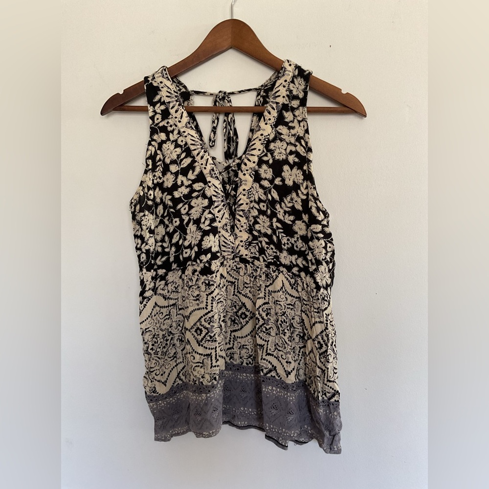 Angie Black and Cream Sleeveless Blouse with Tie Back